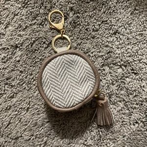 Itzy Ritzy Diaper Bag Charm Pod - Vanilla Latte